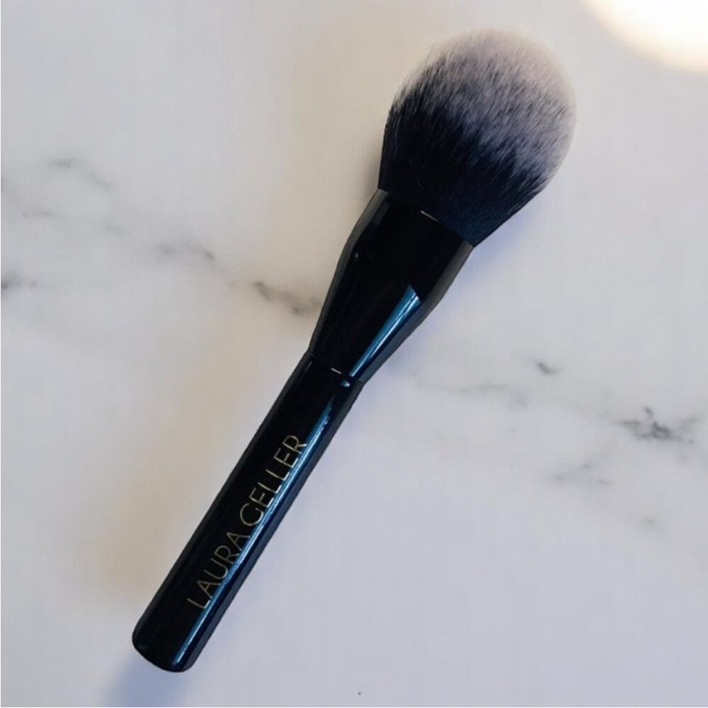 NWT LAURA GELLER CLASSIC BRONZER BRUSH